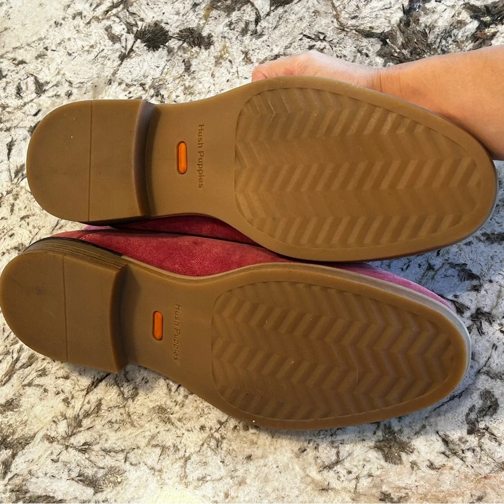 Hush Puppies‎ Bailey Slip-On size 11 women’s pink suede loafers